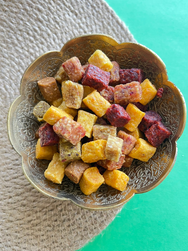 میوه خشک حبه ای