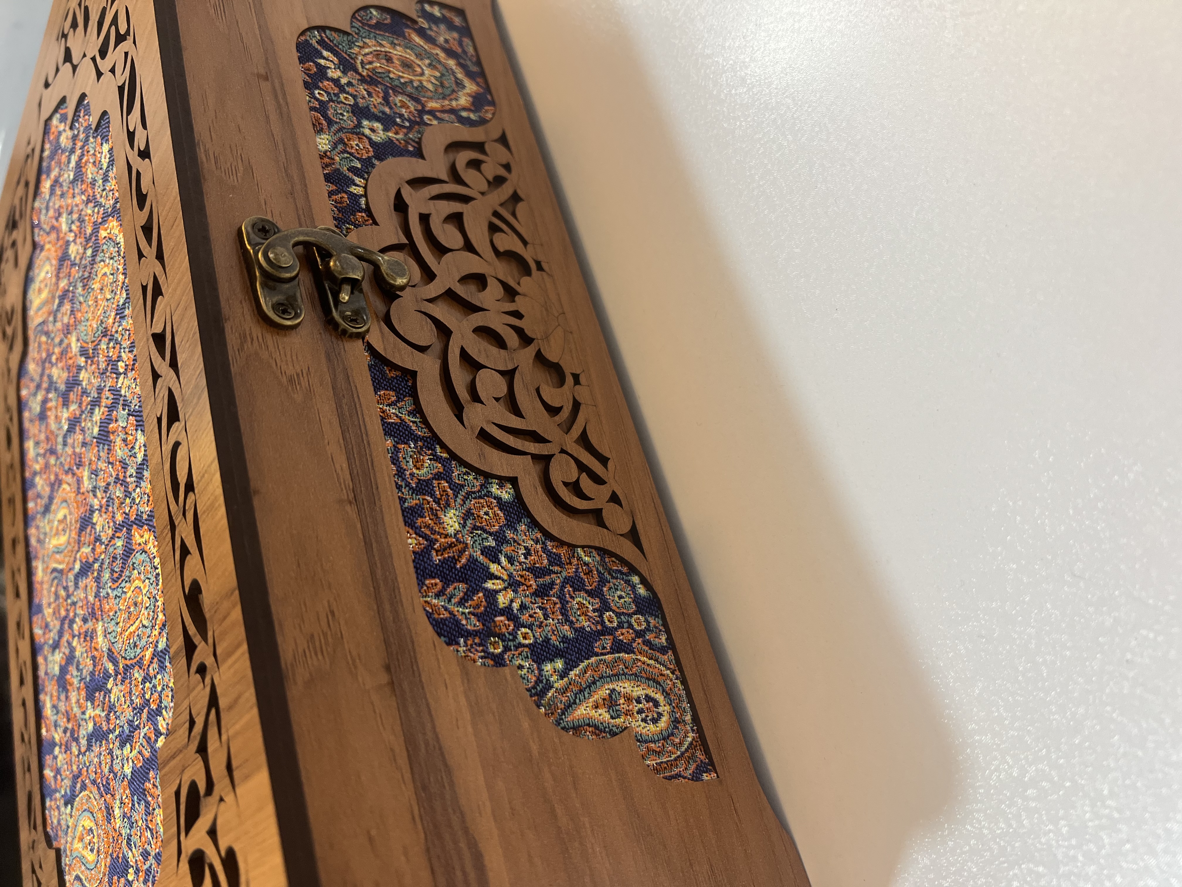 باکس میوه خشک روز زن